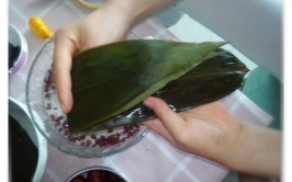 包粽子的步骤怎么写,包粽子的详细步骤与技巧解析
